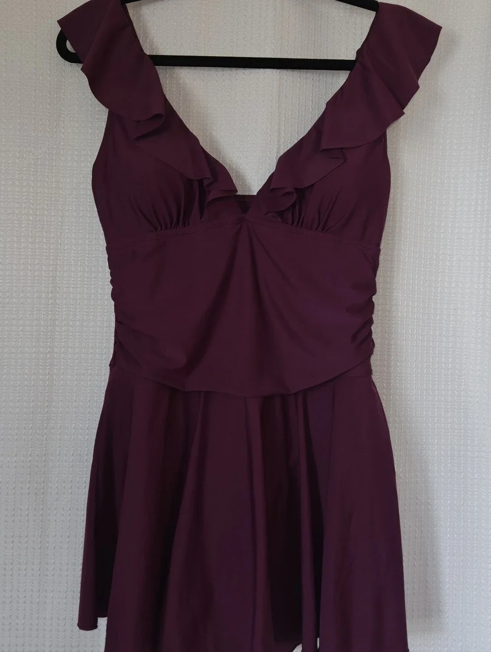 Ruffled V-Neck Shekini Swimdress in Raspberry NWT Size Large - Picture 1 of 10